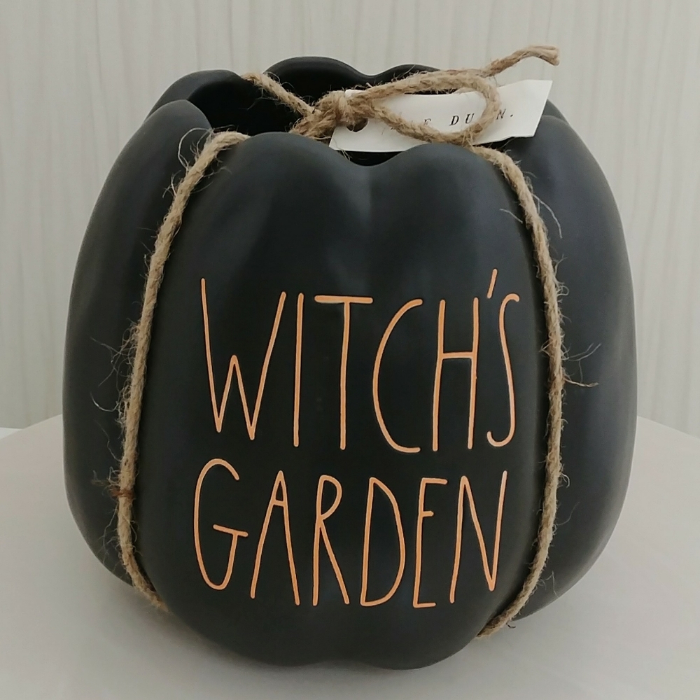 Rae Dunn Witch's Garden pumpkin shape planter
